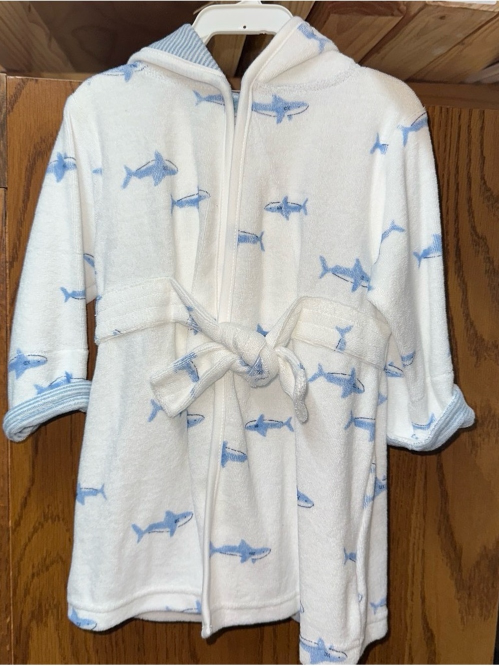 0-9mo Children's White Hooded Terry Robe with Light Blue Shark Print